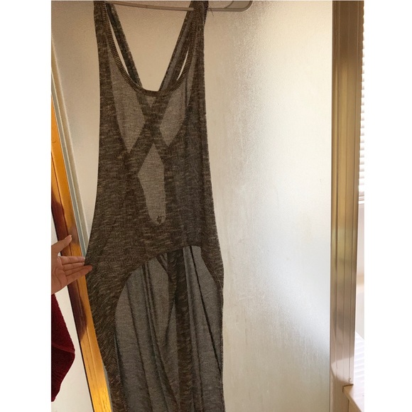 Women’s S/M dresses - Picture 3 of 5